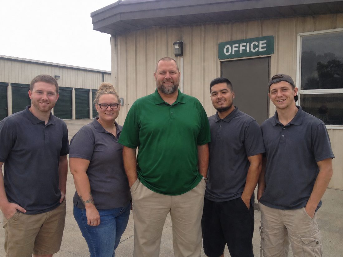 Pest control professionals in Livonia, MI